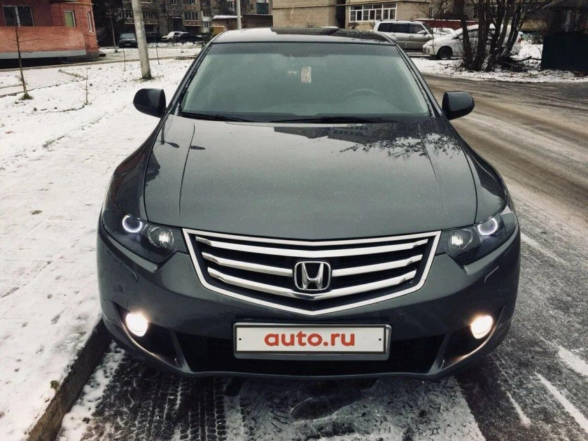 Хонда Аккорд 8 2008