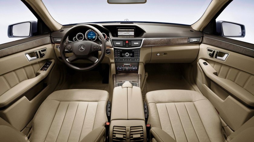 Mercedes Benz e class w212