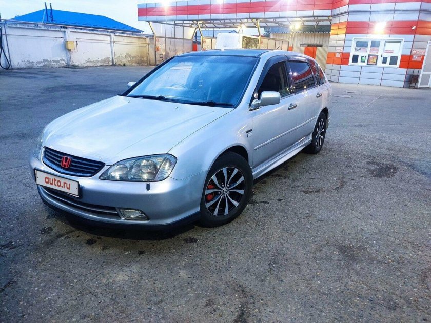 Хонда Авансир 2002