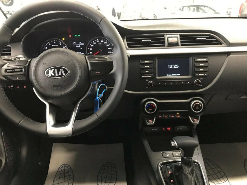 Kia Rio Luxe 2021