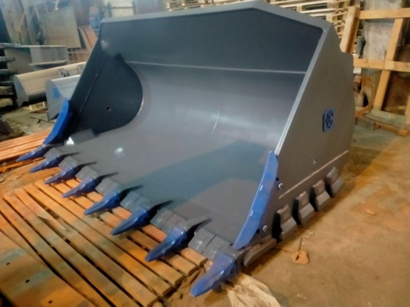 Скальный ковш на фронтальный погрузчик