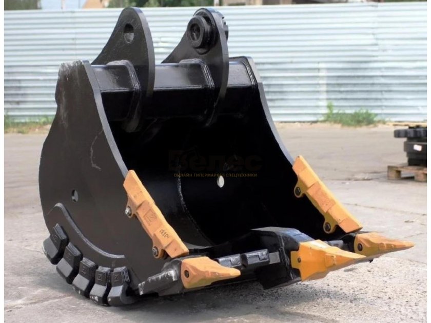 Адаптер на ковш экскаватора Хитачи 330