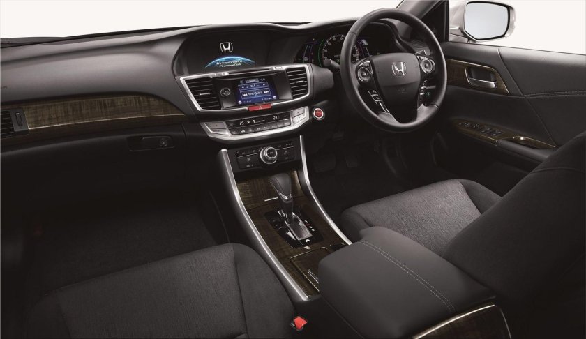 Honda Accord Hybrid 2013