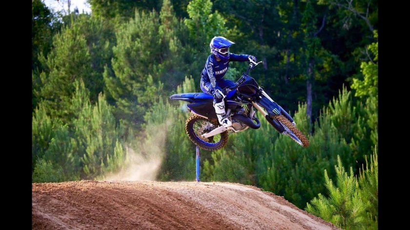 Yamaha YZ 125 Monster