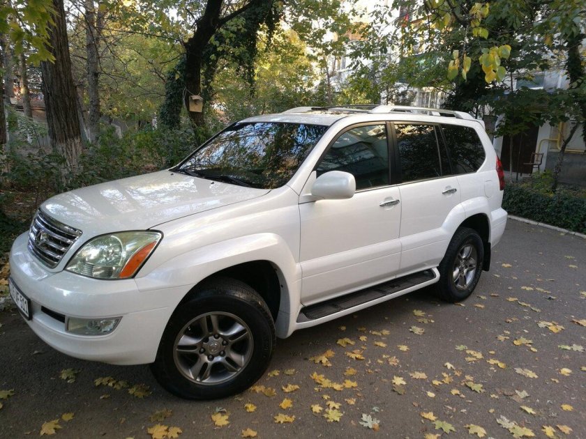 ЖХ 470 Лексус белая