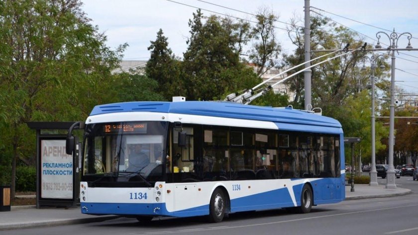 Троллейбус севастополец