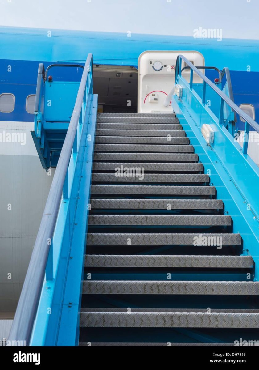 Лестница самолета