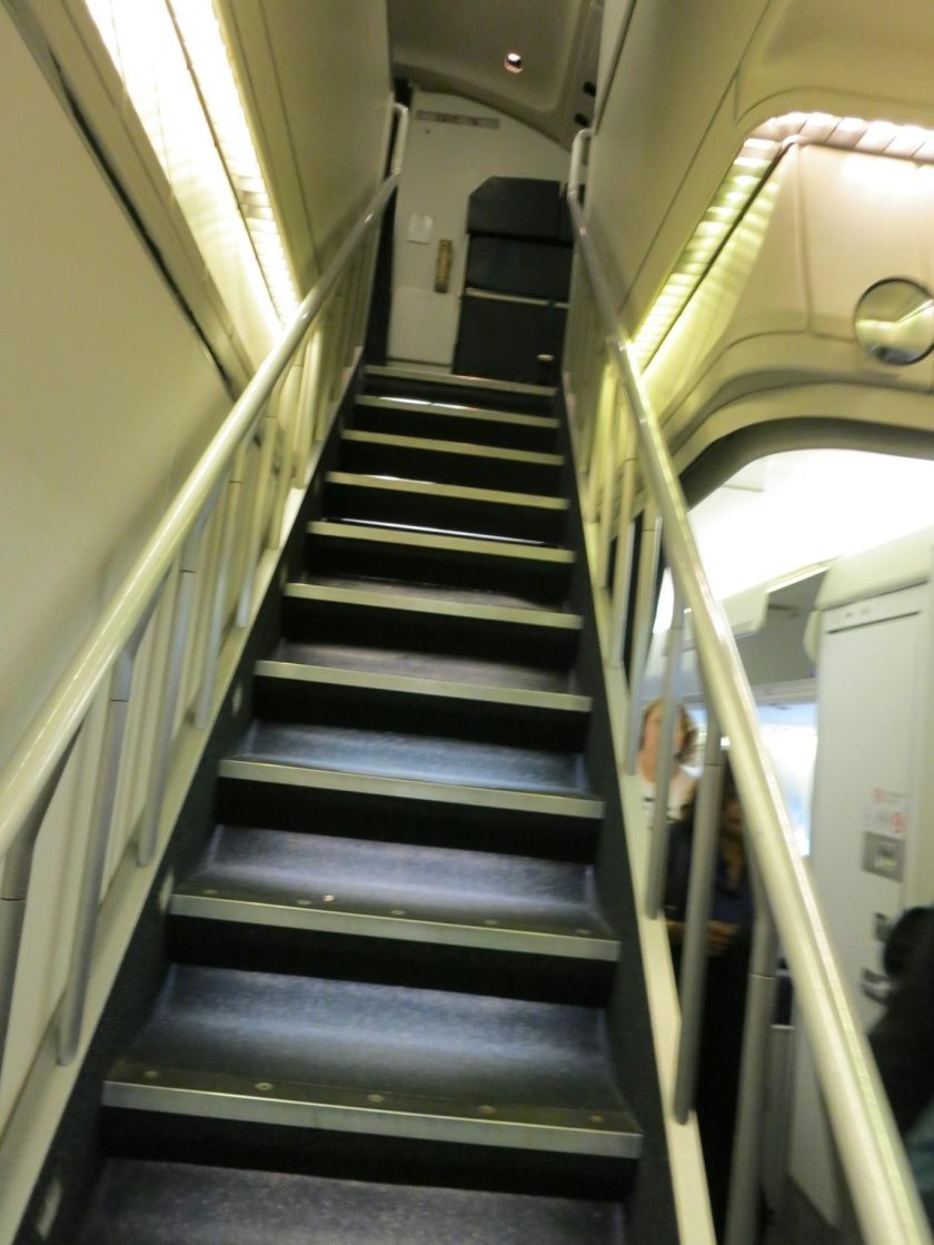 Ступеньки самолета