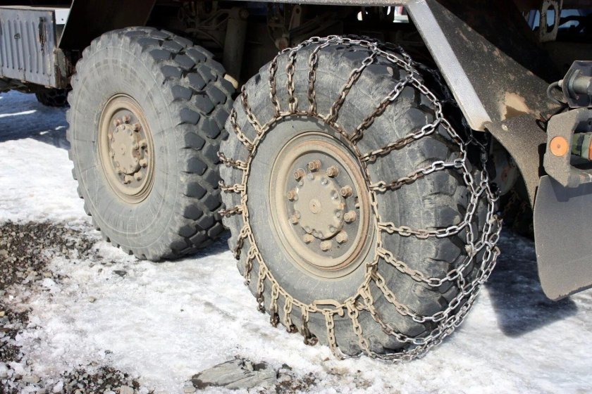 Цепи противоскольжения на Урал 4320