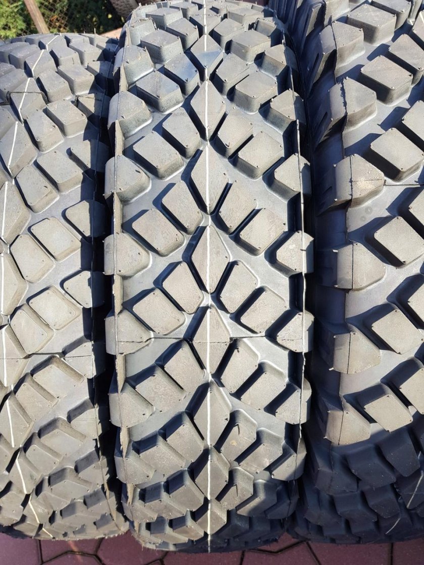 Автошина 12.00r20 Кама-402