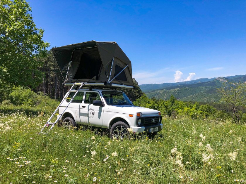 Lada Niva Roof Tent