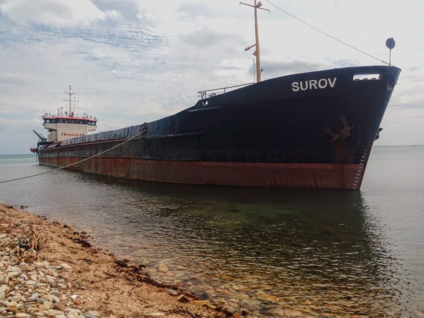 Surov сухогруз Тамань