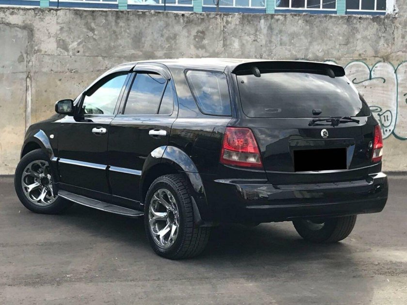 Kia Sorento 1 2005 черный