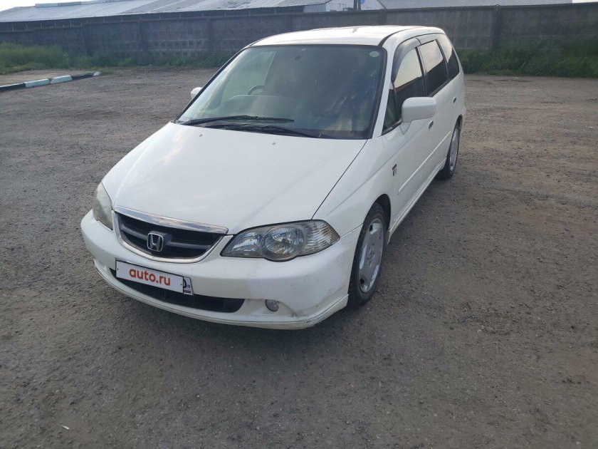 Хонда Одиссей белый 2002