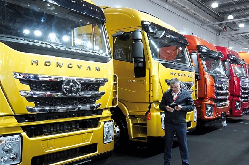 Донг Фенг тягач 2023