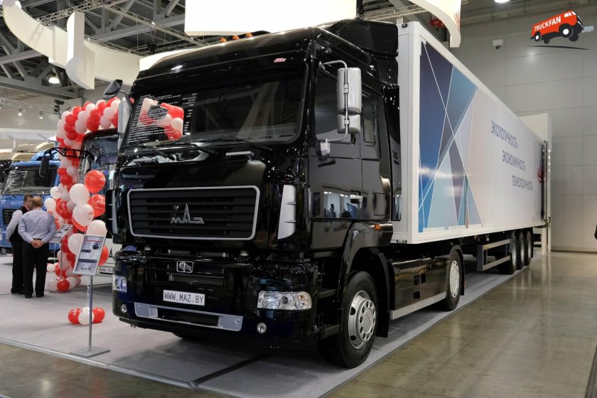 Новый МАЗ тягач 2022