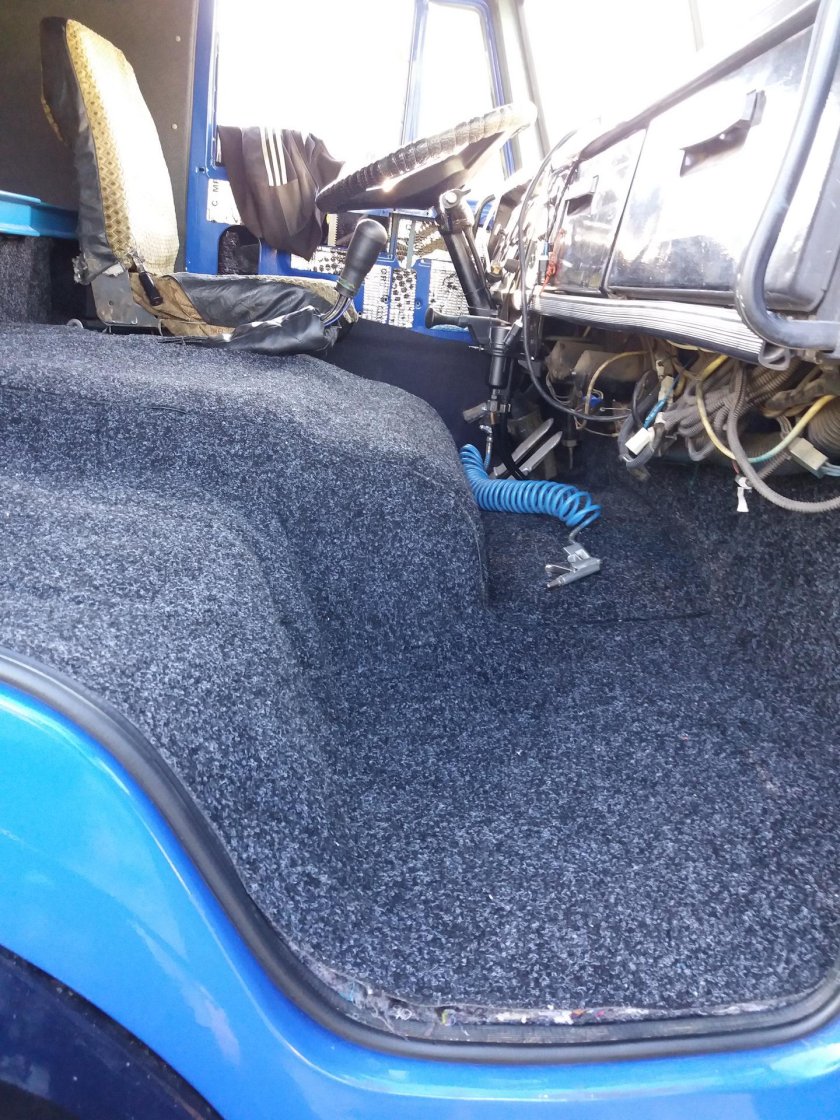 КАМАЗ 55111 салон