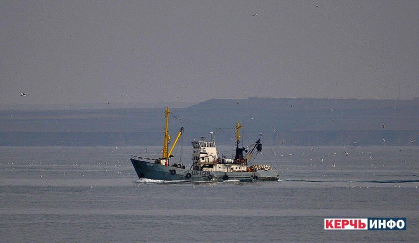 Сейнер Керчь