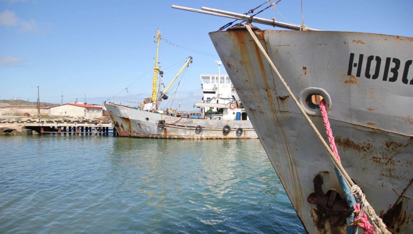 Средний Черноморский сейнер СЧС-225