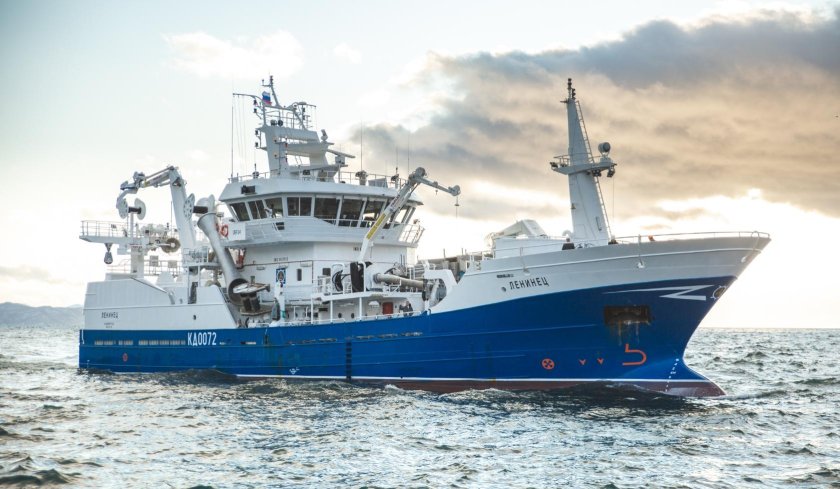 Траулер-сейнер «Василий Каплюк»