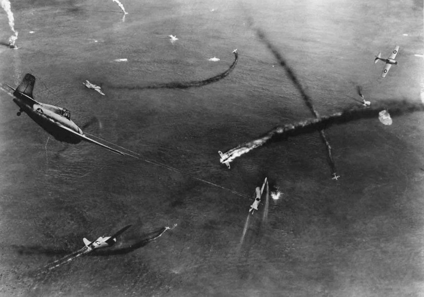 Воздушный бой 1942