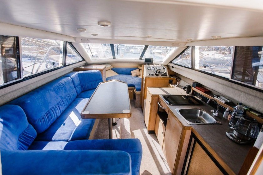 Яхта принцесса v65