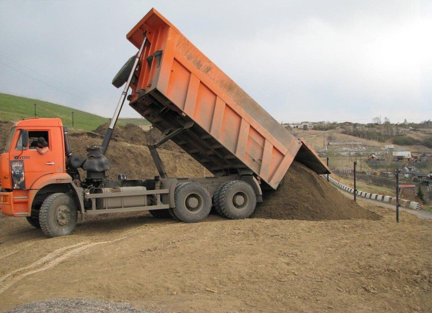 КАМАЗ 6520 С щебнем