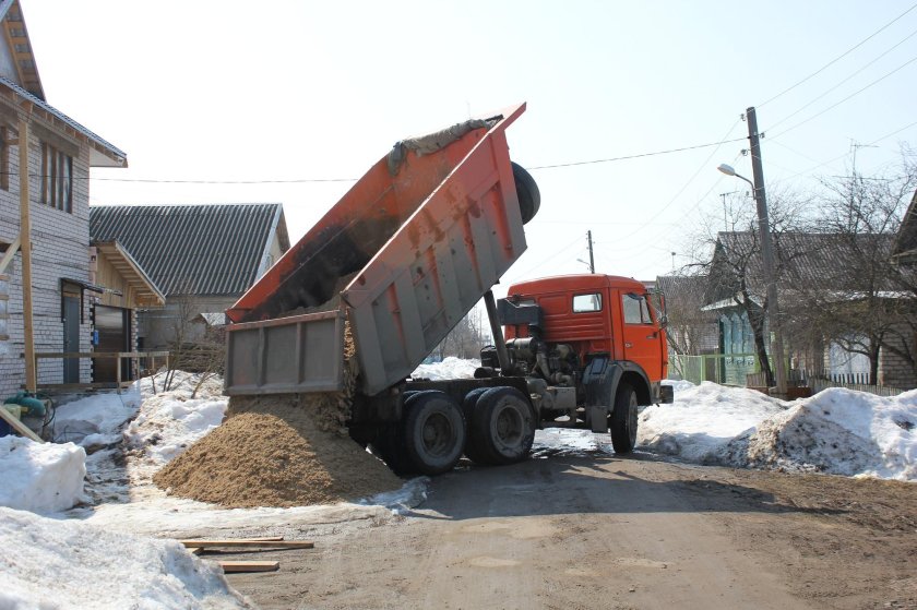 КАМАЗ 55111 С щебнем