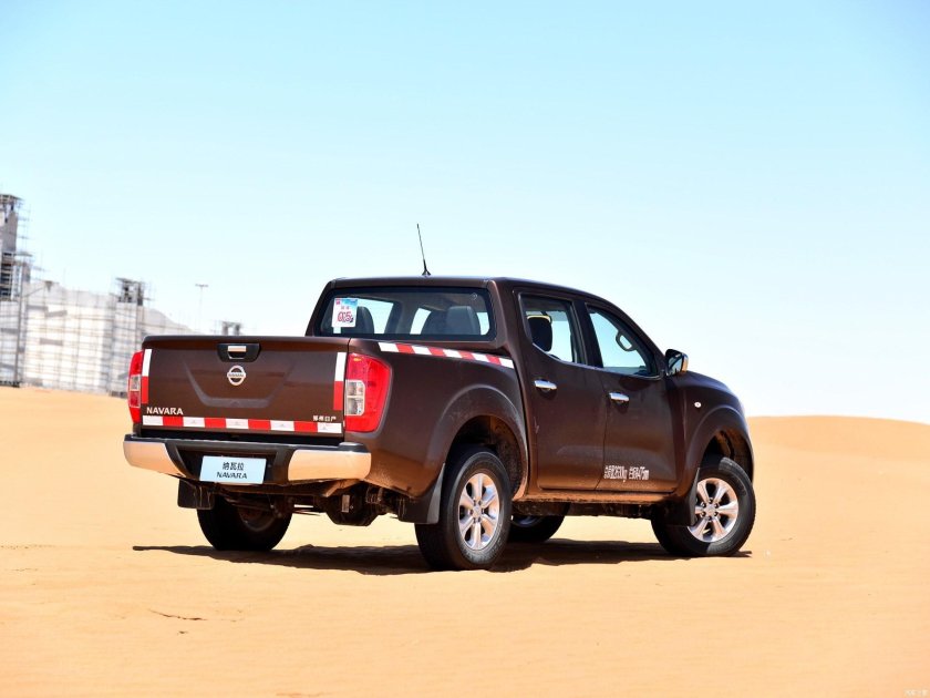 Дунфэн пикап Навара
