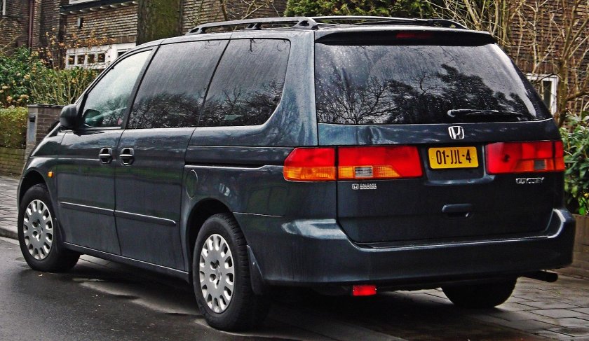 Хонда Одиссей 2004