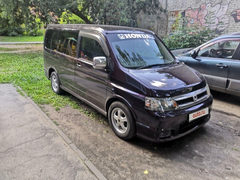 Минивэн Степвагон