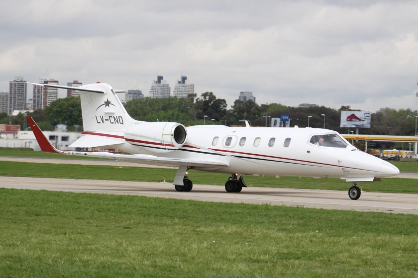 Learjet 31