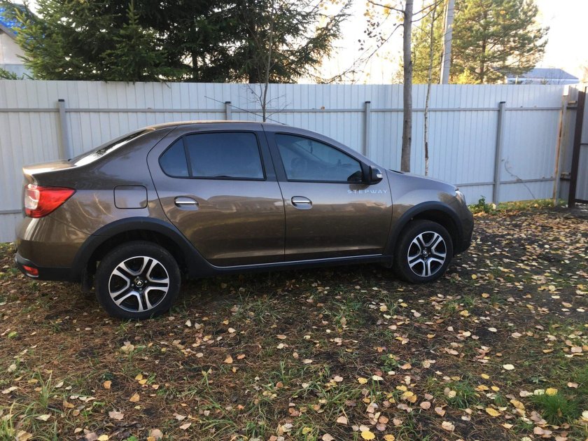 Логан 2 на литье р16