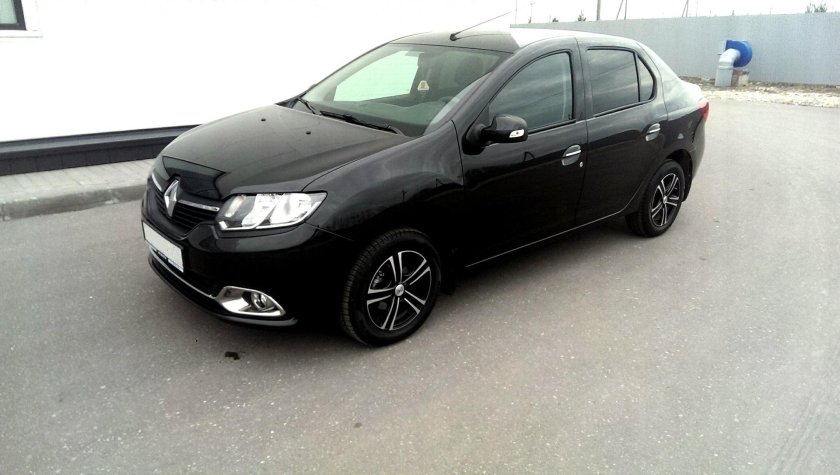 Литые диски на Рено Логан 2