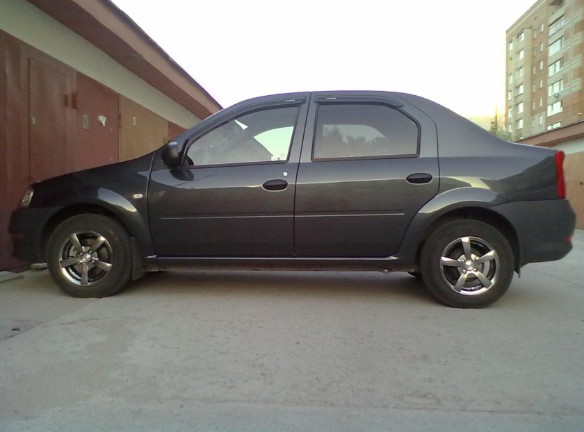 Рено Логан на литье 15