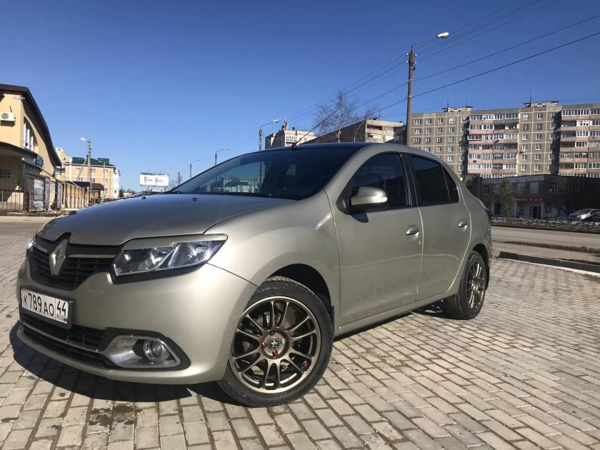Renault Logan 2 r17