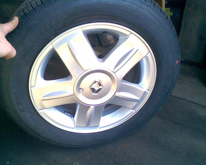 Диски Рено Логан 15 литье