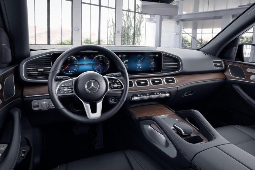 Мерседес GLE 2022 салон