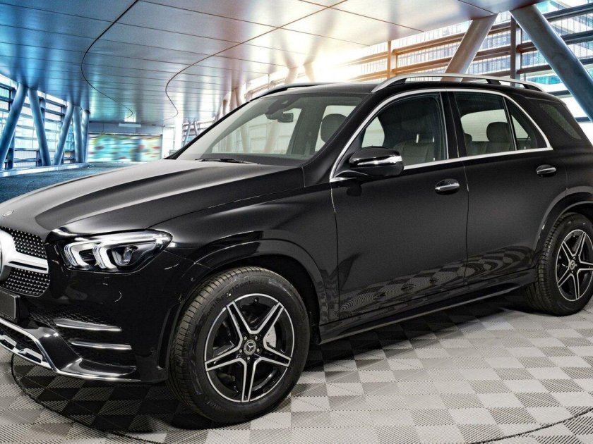 GLE 300d 2.0 4matic 9g-Tronic (245 л.с.) белый матовый