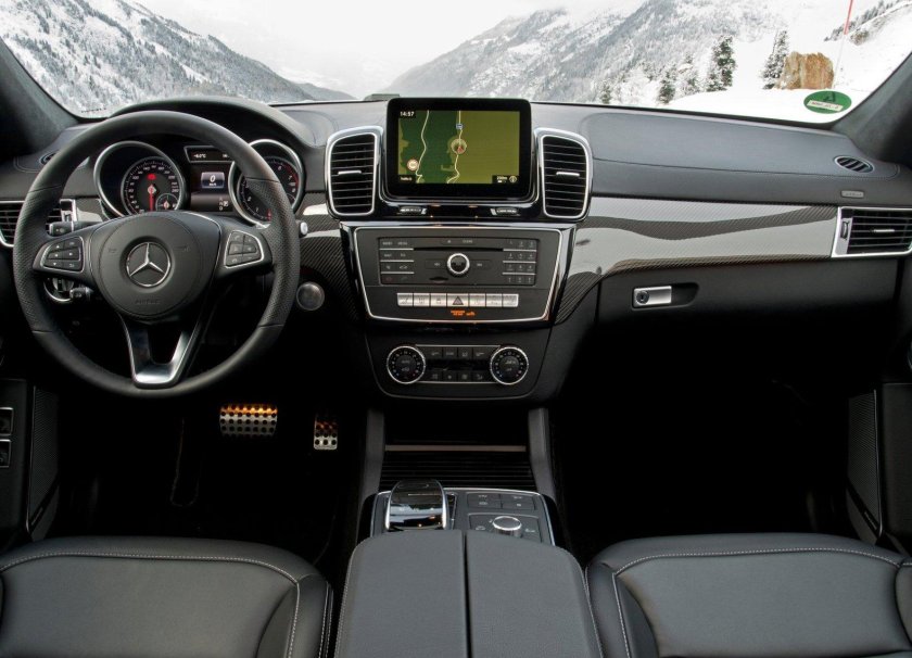 Мерседес ГЛС 500