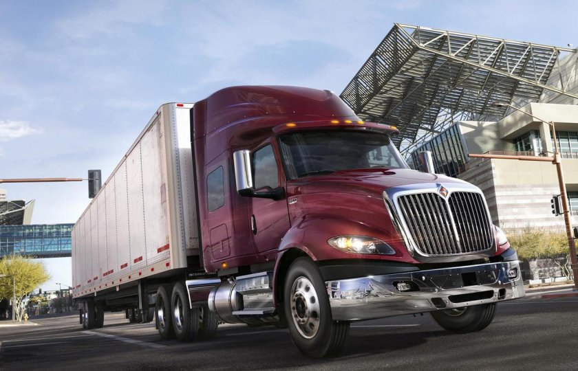 Интернешнл Навистар тягач