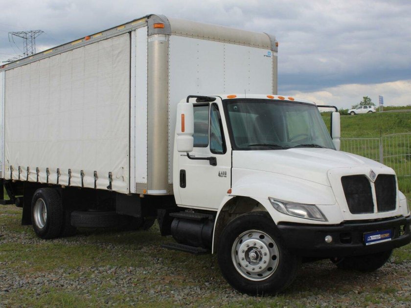 Интернационал 4000