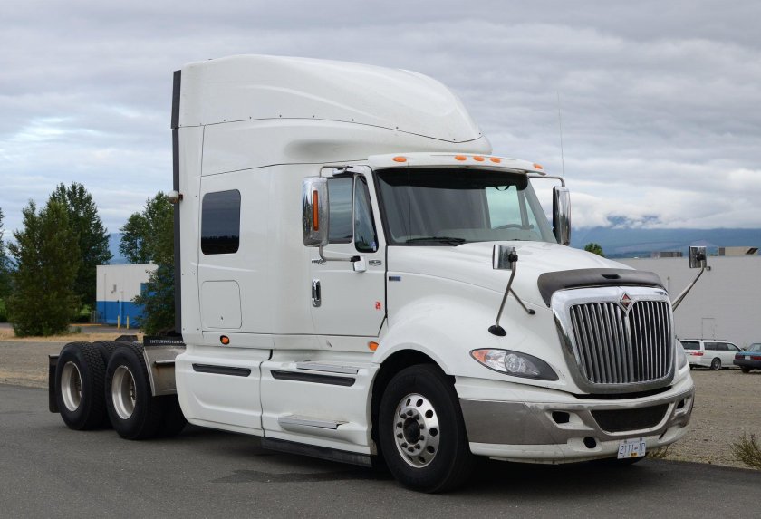 Тягач International Prostar