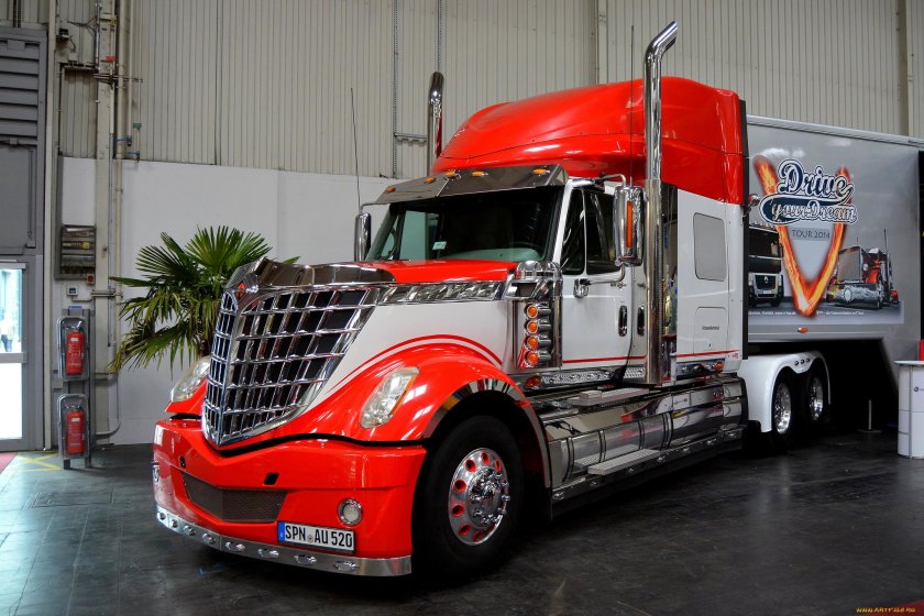 Седельный тягач International Lonestar 2020