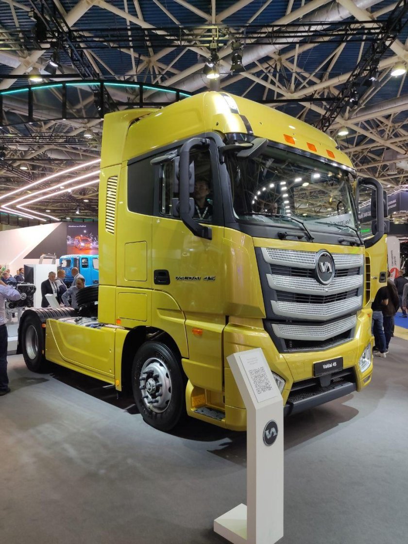 Валдай тягач