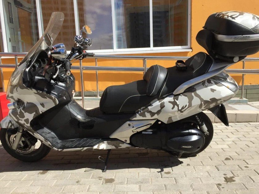 Honda Silver Wing 600