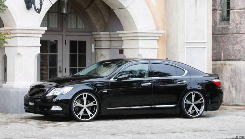 Лексус LS 460 обвес