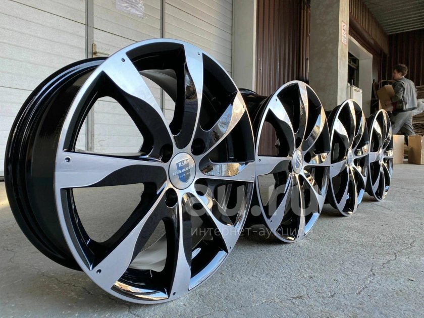 Литые диски черный бриллиант