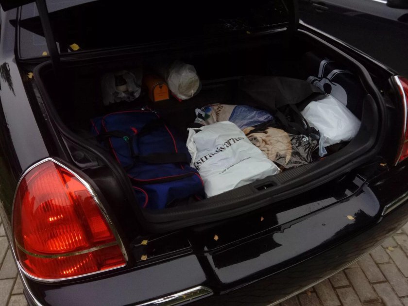 Багажник Линкольн Таун кар