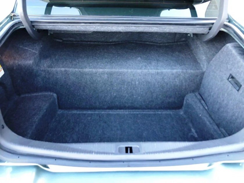 Москвич 6 вместимость багажн ка